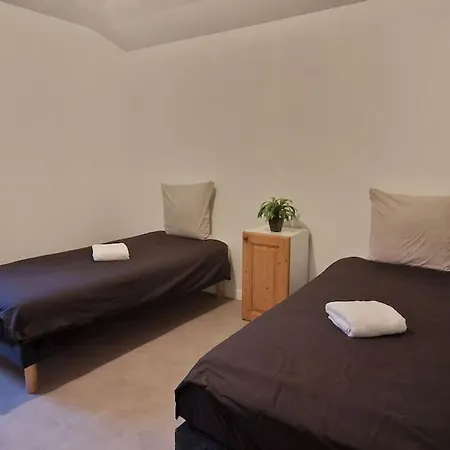 Hébergement de vacances Maison Familiale 7 Chambres, 3 Salles De Bain